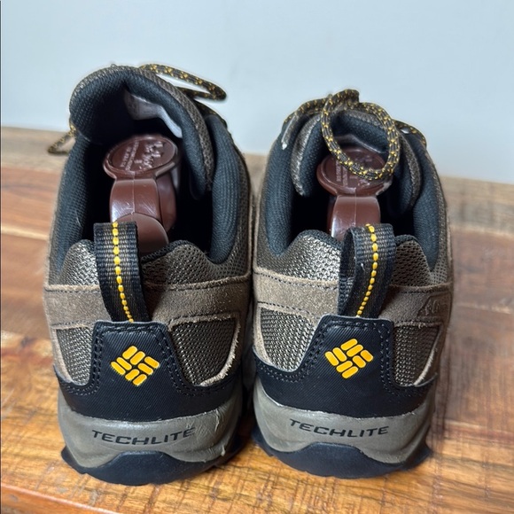 Columbia Brown and Black Hiking Trail Shoes Rugged Design, Men’s 8 - Picture 6 of 9